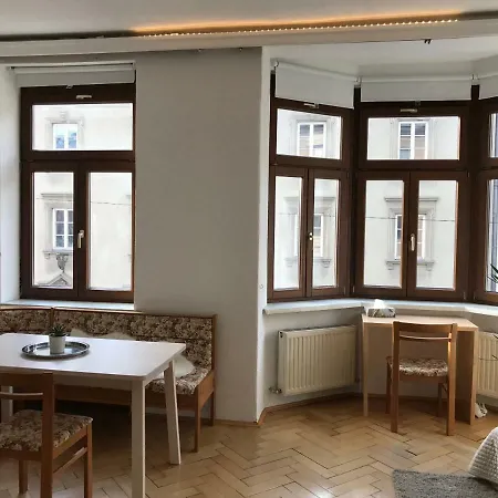 Im Herzen Von Апартаменти Інсбрук