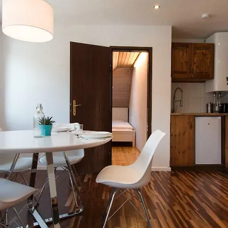 公寓 因斯布鲁克赫尔岑文公寓 因斯布鲁克